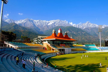 Amritsar/Chandigarh Shimla Manali Dharamshala