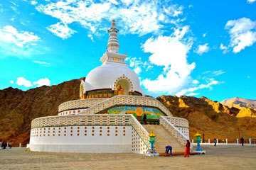 Leh Ladakh Tour from Amritsar/Chandigarh